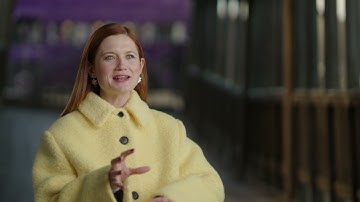Harry Potter 20th Anniversary Return To Hogwarts - Itw Bonnie Wright (official video)