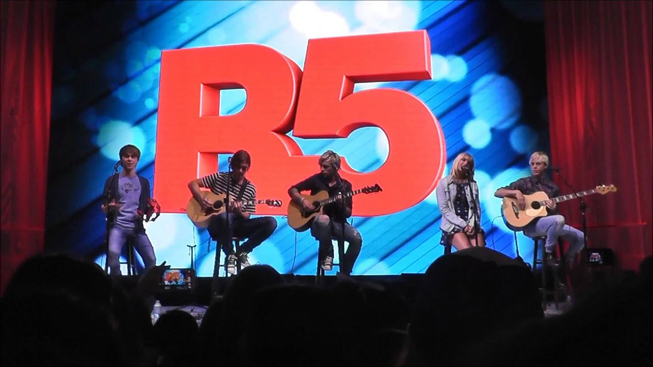 R5 Live Performance at D23 Expo 2013 HD