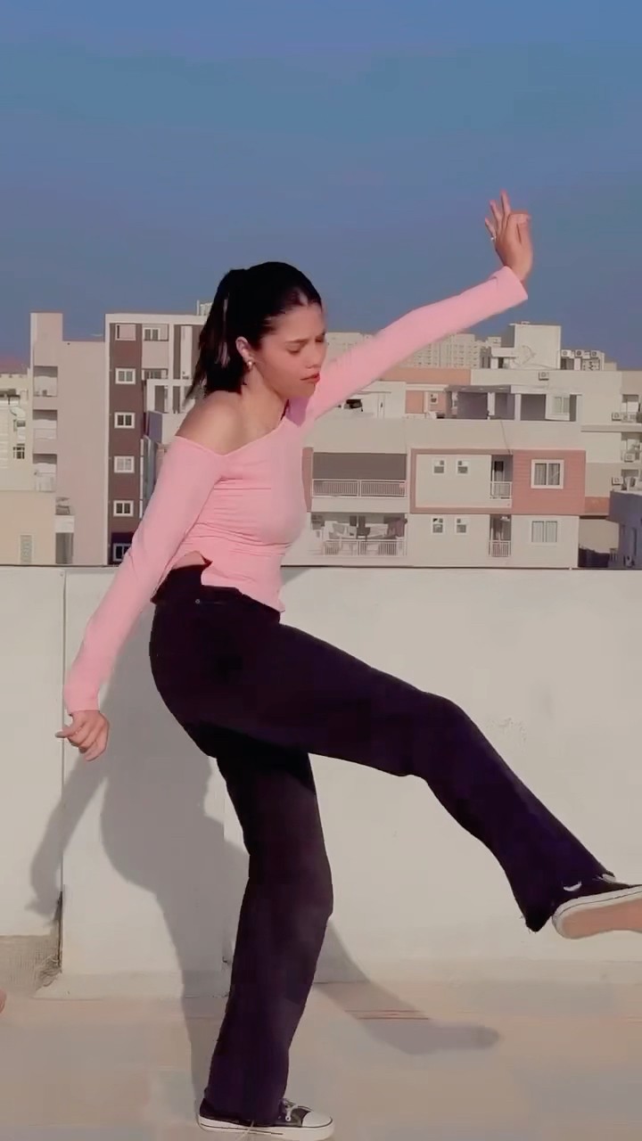 Fire Agre De Taaj Wang Nikhri ??‍♀️ #LorLor #Dance #DanceShorts