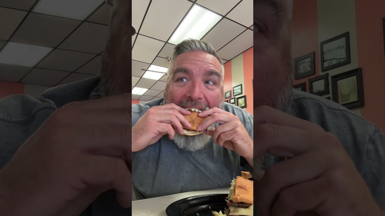 Is THIS Oklahoma’s Best Old-School Burger Joint? 🍔 Hamburger King in Shawnee, OK