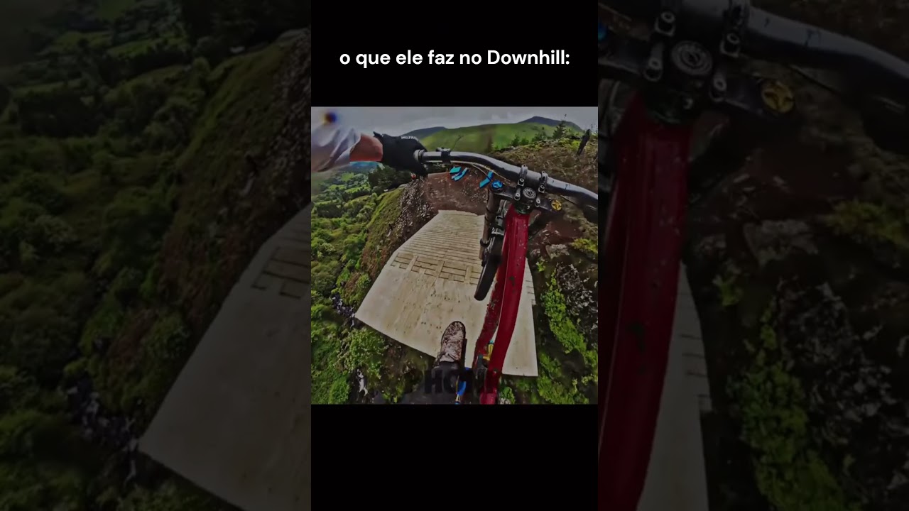 o que ele faz Downhill...💀 #downhill #redbullracing #redbullbike #fypシ