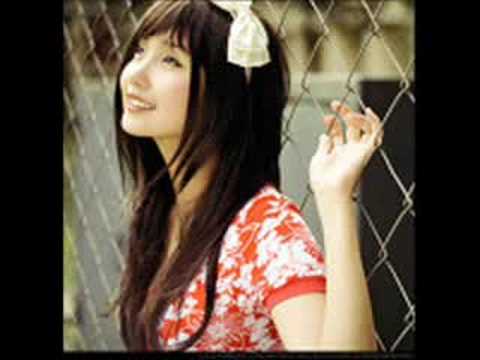 Ai Mei- Rainie Yang
