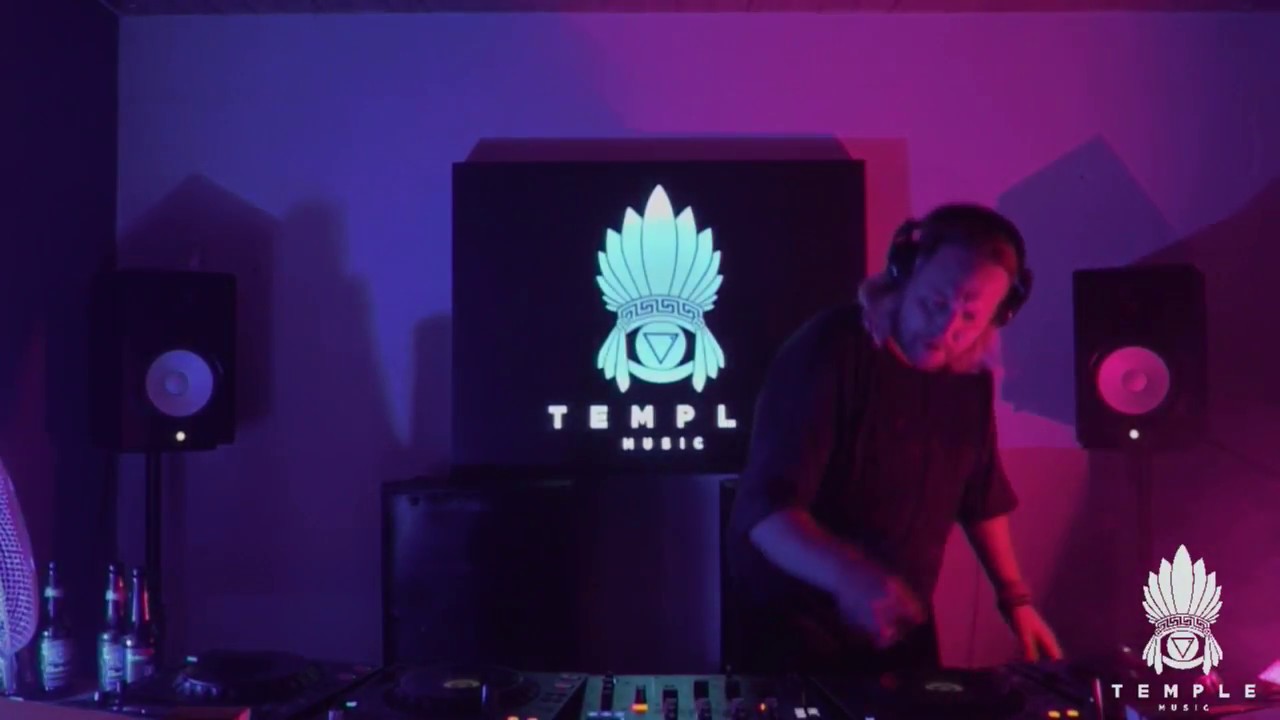 Смотреть «USB Sessions - Jey Kurmis + Temple Music» на YouTube Смотреть «USB Sessions - Jey Kurmis + Temple Music» на YouTube