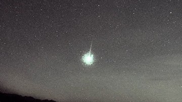 Geminid meteor shower graces night skies in China