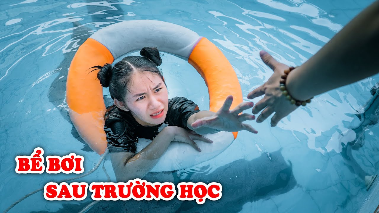 Giả Ma Ở Bể Bơi Sau Trường Học - Phim Ma Hài Táo Đen TV