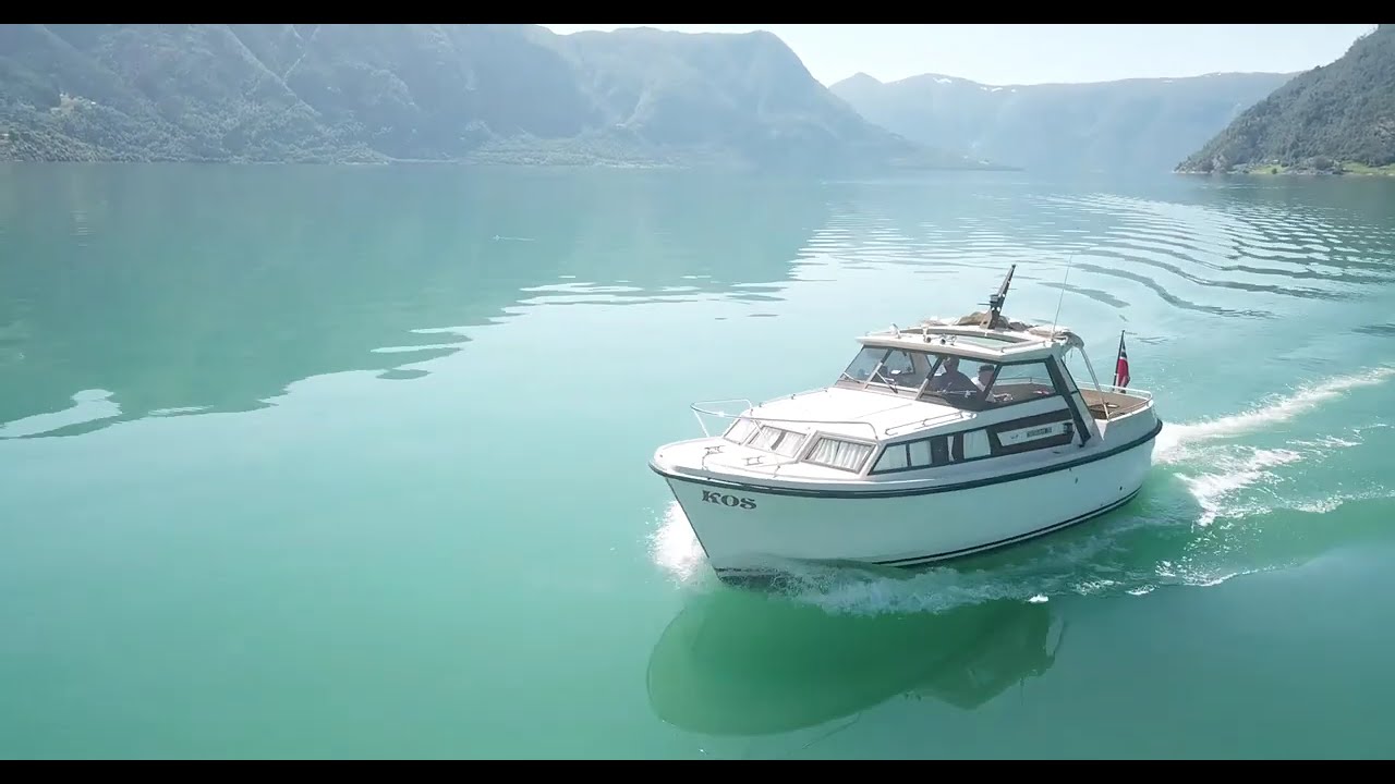 Tresfjord 28 på Lustrafjorden