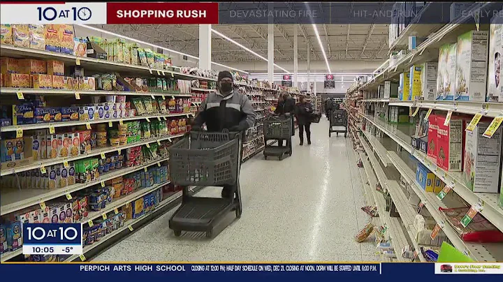 Shoppers make last dash for supplies, gifts ahead of winterstorm in Minnesota