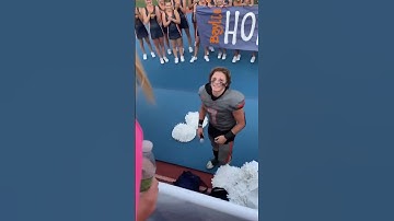 Thumbnail of He made her so happy with this HOMECOMING PROPOSAL 😍 #shorts