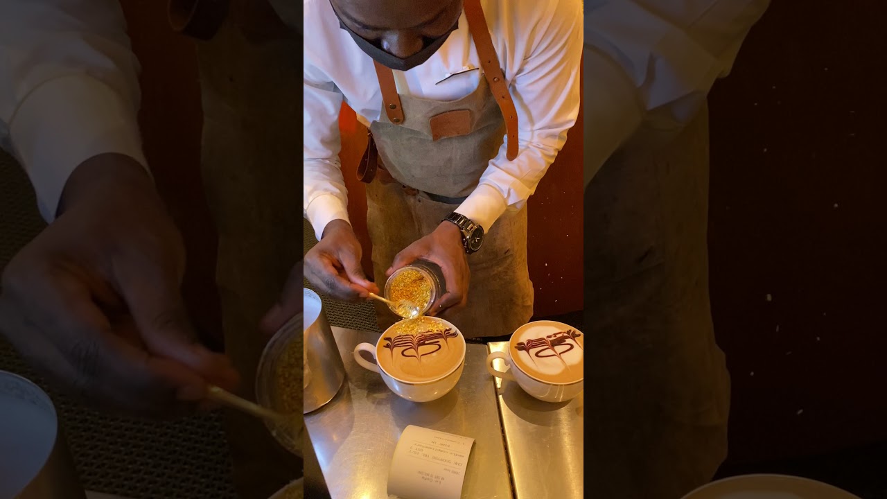 Как готовят кофе с золотом в Emirates Palace