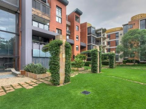 2 Bedroom Flat For Sale in Melrose Arch, Johannesburg, Gauteng, South Africa for ZAR 5,200,000