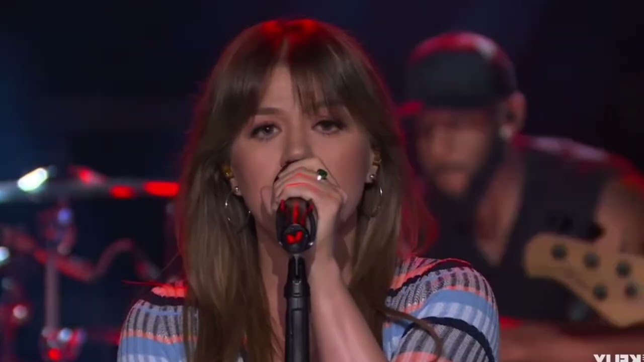 Kellyoke | Racing Tony K | Kelly Clarkson |