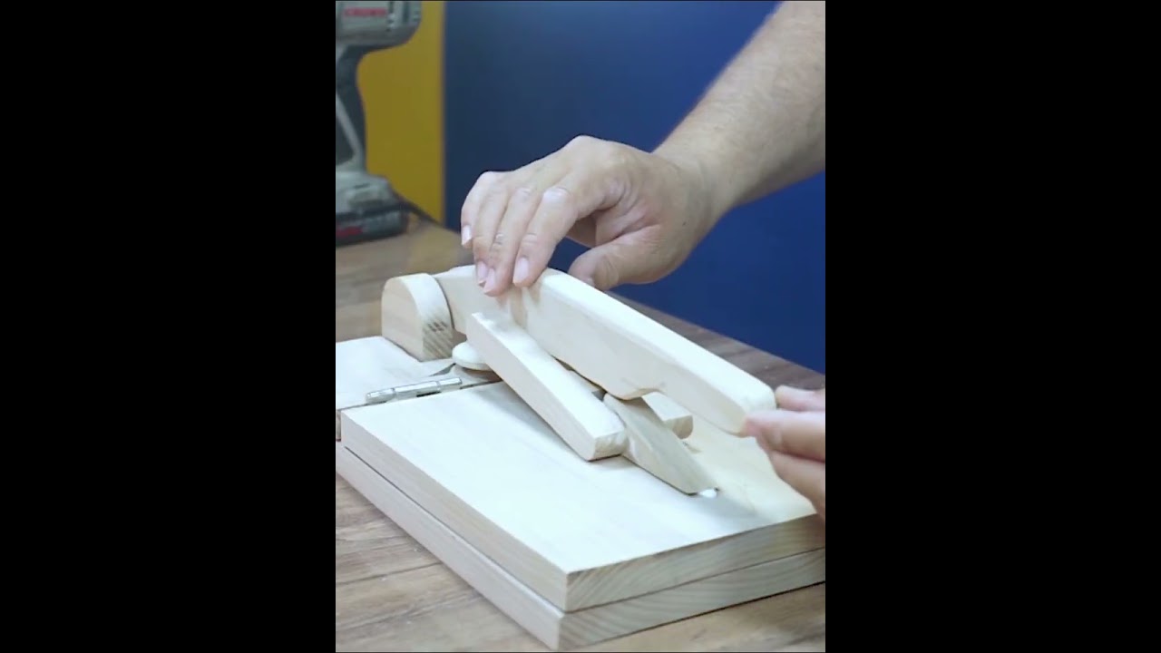 DIY Rotating Pizza Dough Press - Genius Homemade Tool!  🔧 