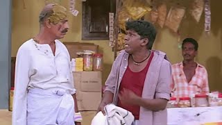 #vadivelu குருநாதா.. கருமம் என்ன நாறுது. மாட்டு ஐட்டதயும் மனுஷ ஐட்டதயும் மிக்ஸ் பண்ணி ஏறிஞ்சிடாங்களே