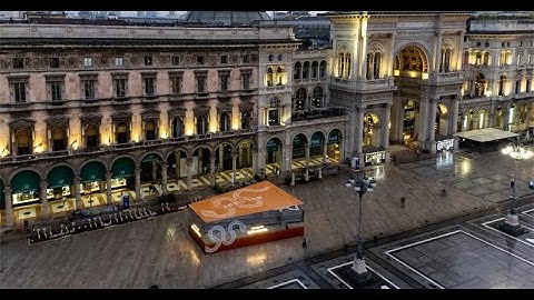SERPENTI METAMORPHOSIS - REFIK ANADOL INSTALLATION