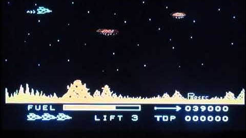 Parsec gameplay TI-99/4A. (Excellent player!)