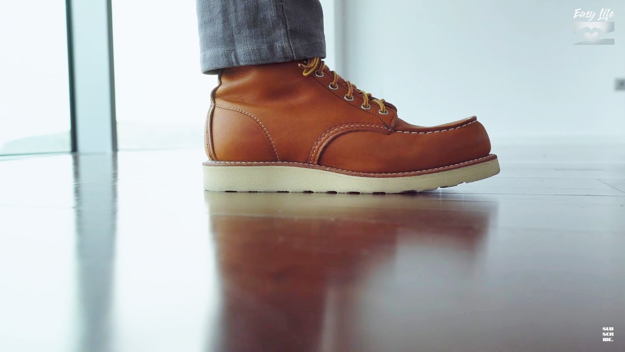 On feet Red Wing Heritage - Style 875 Classic Moc Casual Men's Boots by  #EasyLifeES @ 4K