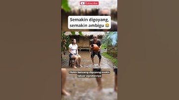 Air Muncrat Saat Digoyang 😂 | Splashing Water When Shaken #rain #lucu #cozynights #asmrrain #funny