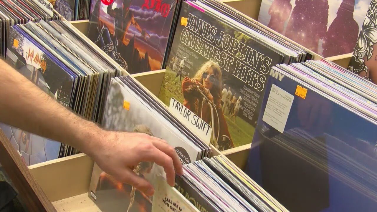Johnstown music store seeing resurgence in vinyl records YouTube