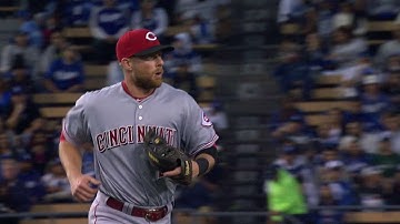 CIN@LAD: Reds turn an inning-ending double play