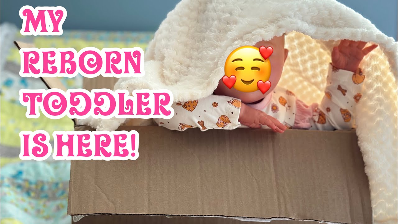 Неожиданное открытие коробки с куклой Reborn Toddler и раскрытие ее имени!