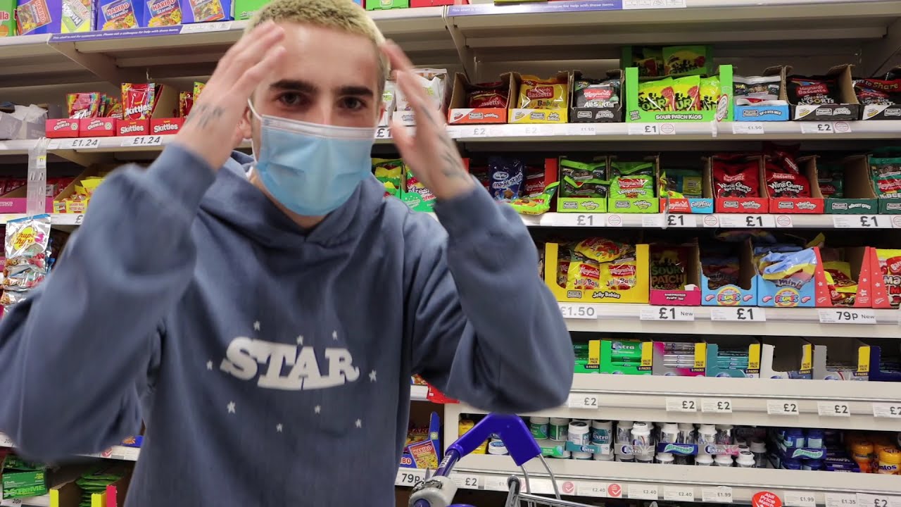 Watch STAR (OFFICIAL AUDIO except i'm in tesco doing a shop and the video is poorly edited lol) on YouTube Watch STAR (OFFICIAL AUDIO except i'm in tesco doing a shop and the video is poorly edited lol) on YouTube