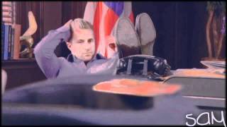 Scott Caan .::Hold on Cupcake::.