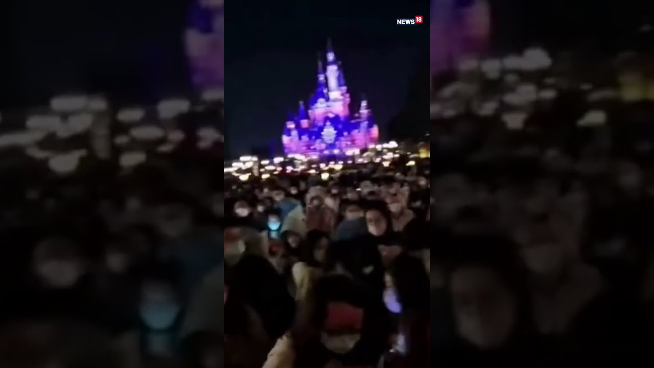 Shanghai Disneyland Abruptly Shuts Over Covid, Trapping Visitors Inside Park | 