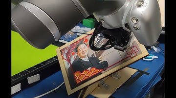 Robot Solving Jigsaw Puzzle!