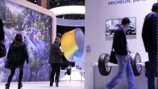 Digital Magic For Michelin At The Paris Motor Show 2012 - Ipad Magicien Magency