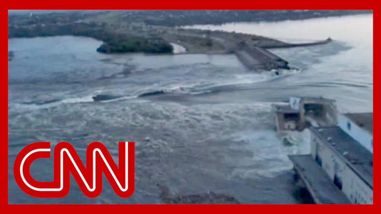 ⁣Ukraine blames Russia for collapsed dam. Military analyst reacts