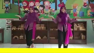 Download Lagu Tutorial Gerakan 3 dan 4 Tari Kreasi Nusantara Ekstrakurikuler Seni Tari RA\ MP3 Download Lagu Tutorial Gerakan 3 dan 4 Tari Kreasi Nusantara Ekstrakurikuler Seni Tari RA\ MP3
