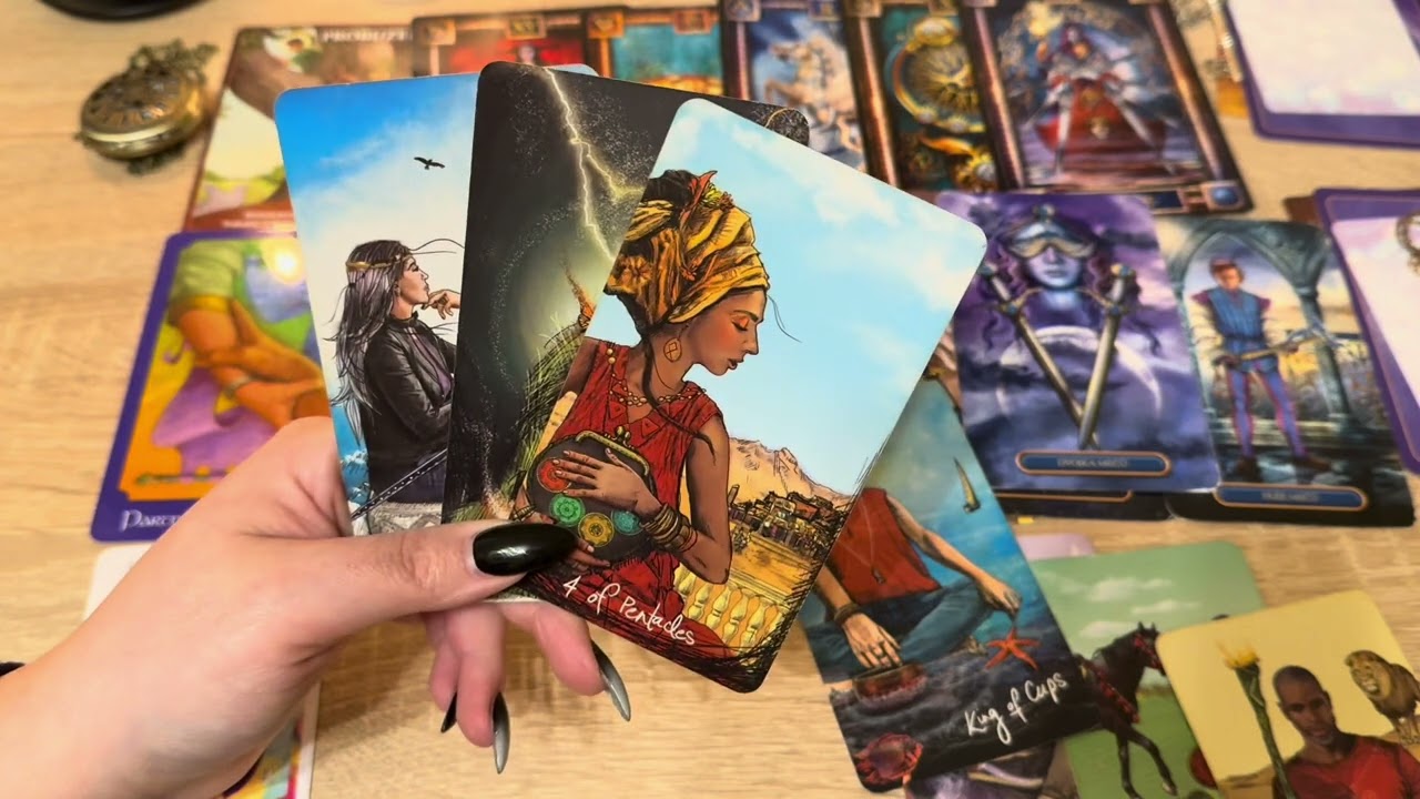 🌟👑♥️Čo Sa Ti Udeje Do 14 Dní?Ty a On 💞🍀Odkazy Od Neho 🦋Vyklad Tarotu /Láska