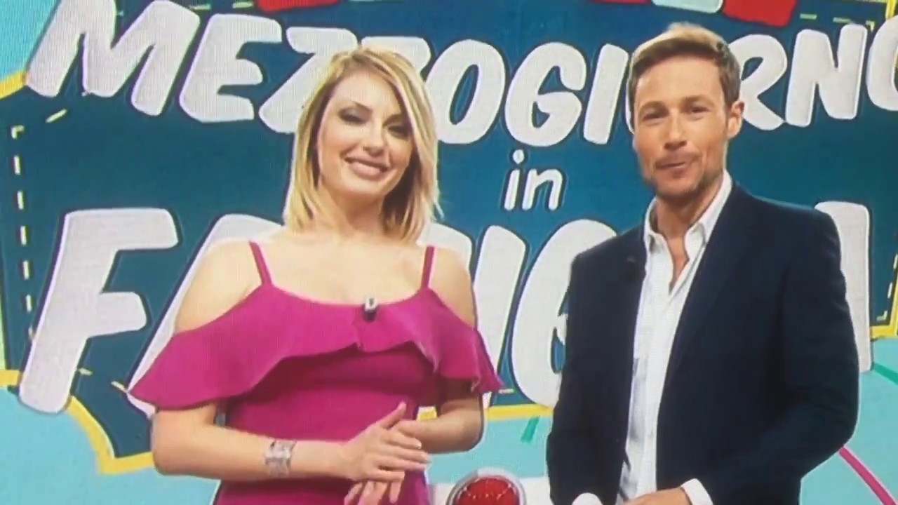 SARCONI  PZ  28 Gennaio 2017    RAI 2     Mezzogiorno in FAMIGLIA    F  i  n  e