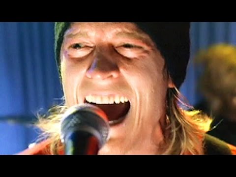 Puddle Of Mudd - Control [Official Video]