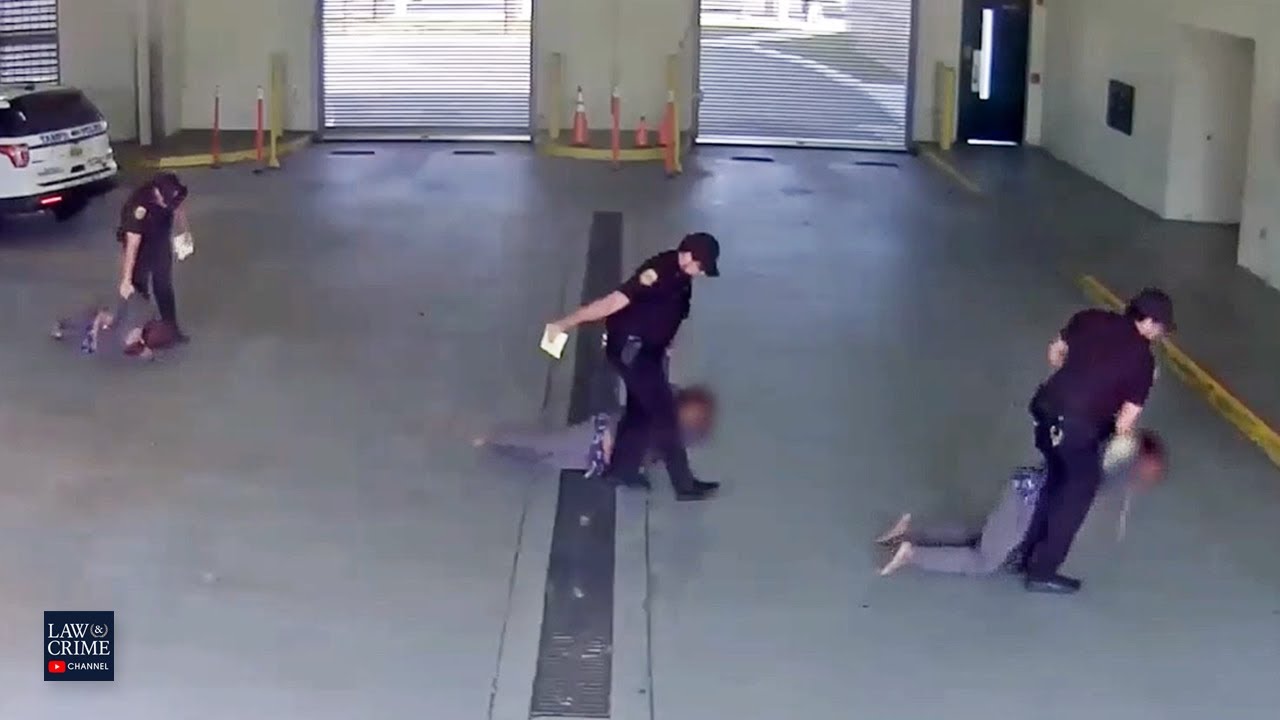 'You Be Jealous of My Big A**': Florida Cop Fired After Dragging Uncooperative Woman