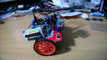 obstacle avoiding tiny smart robot
