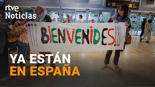 LLEGAN a BARAJAS los ACTIVISTAS de la FLOTILLA DEPORTADOS por ISRAEL | RTVE Noticias