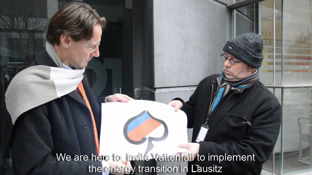lausitzer füchse liveticker EFATV: Symbolic protest at Vattenfall Offices in Brussels