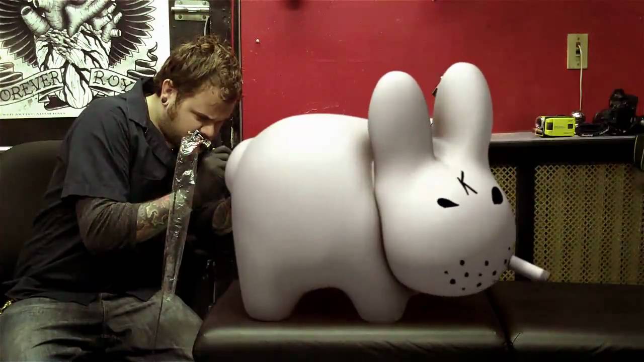 Smorkin' Labbit Gets a Tattoo