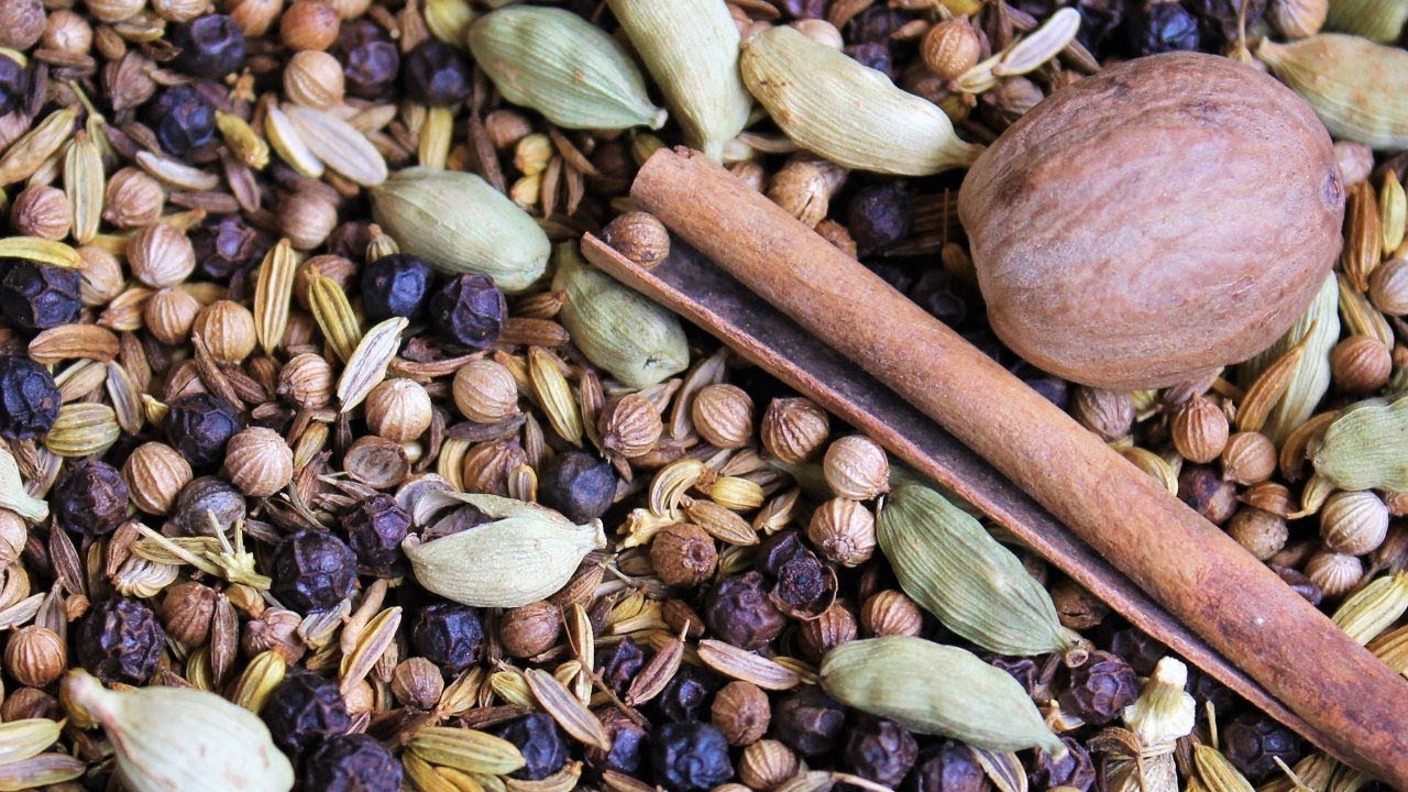 Garam Masala mélange d'épices en poudre Recette de Cooking With YouTube