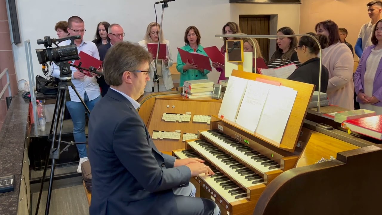 Kyrie, Kyrie, eleison! (Taize 10)