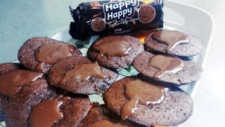 Happy Happy biscuits cake  in idli steamer cooker | Eggless cake without oven | R's kitchen |