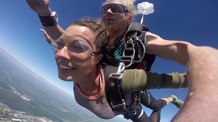 1713 Stephanie Stoll Skydive at Chicagoland Skydiv...