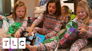 The Girls Open Their Secret Sister Presents! | OutDaughtered