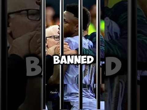 Vinicius Jr sends his fans to jail 😯 #trending #football #realmadird #viral #vinicius