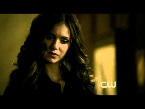 Video: Katherine și Elena sunt aceeași persoană?