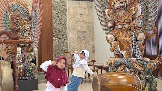 Main di TMII - tanpa musik