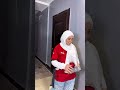 حركة ذكية من رجل مليونير شوف اللي حصل 