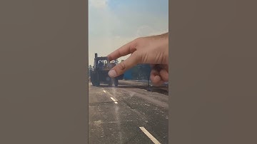 JCB Squeeze #aiedits #automotiveedit #automobile #ai #aivfx #aivideo #ai #aiedits