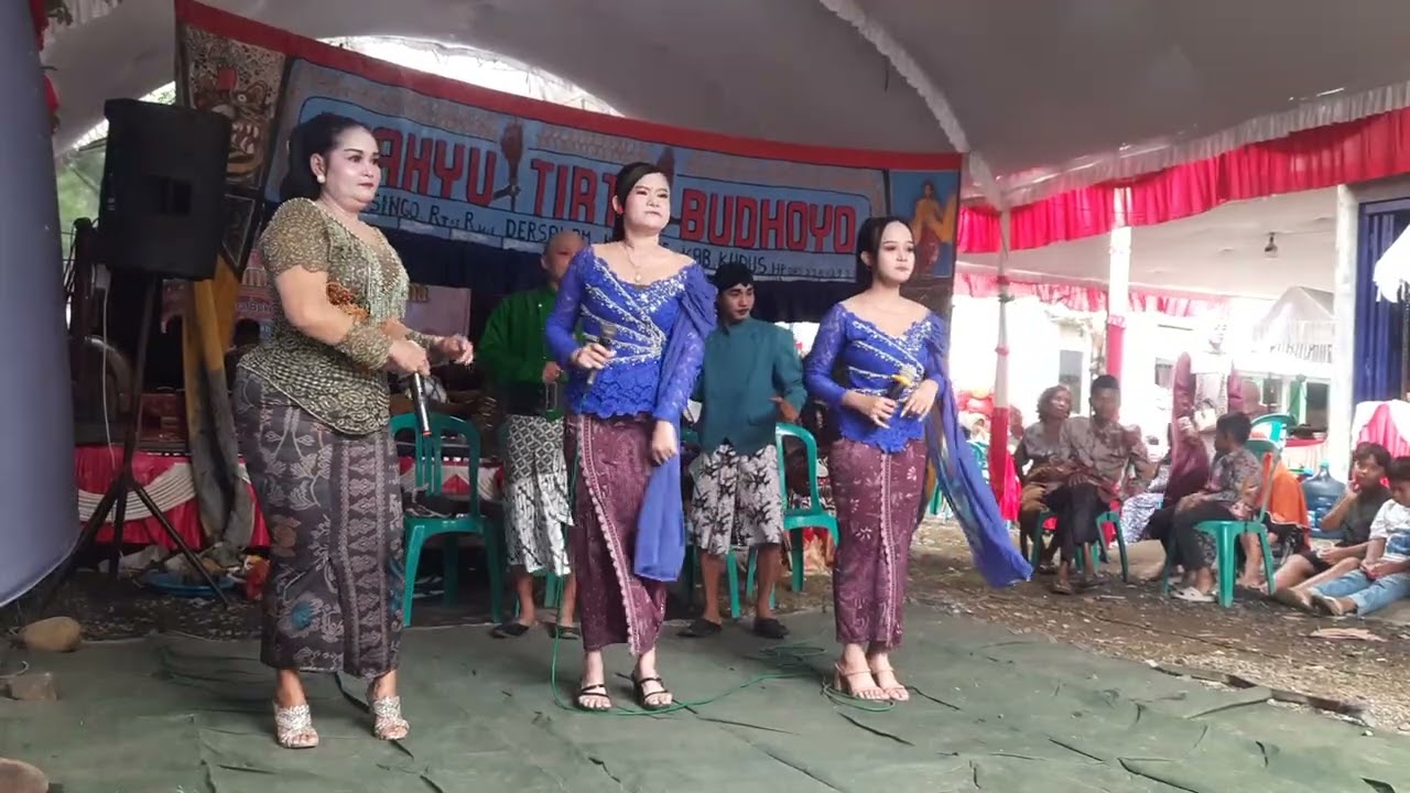 Adikku sayang all artis...